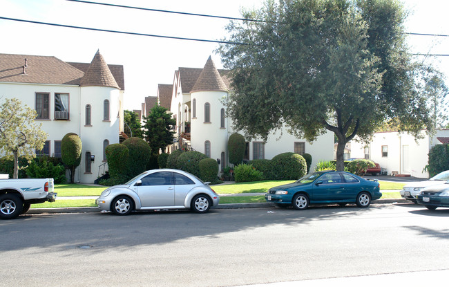 Chateau Lexington in Glendale, CA - Foto de edificio - Building Photo