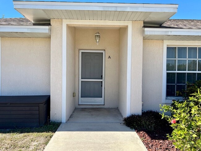 6795 David Blvd in Port Charlotte, FL - Building Photo - Building Photo