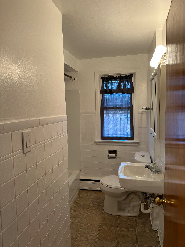 4227 E Allen St in Hamburg, NY - Building Photo - Building Photo
