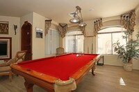 Clubhouse - Retreat at the Raven Apartments in Phoenix, Arizona