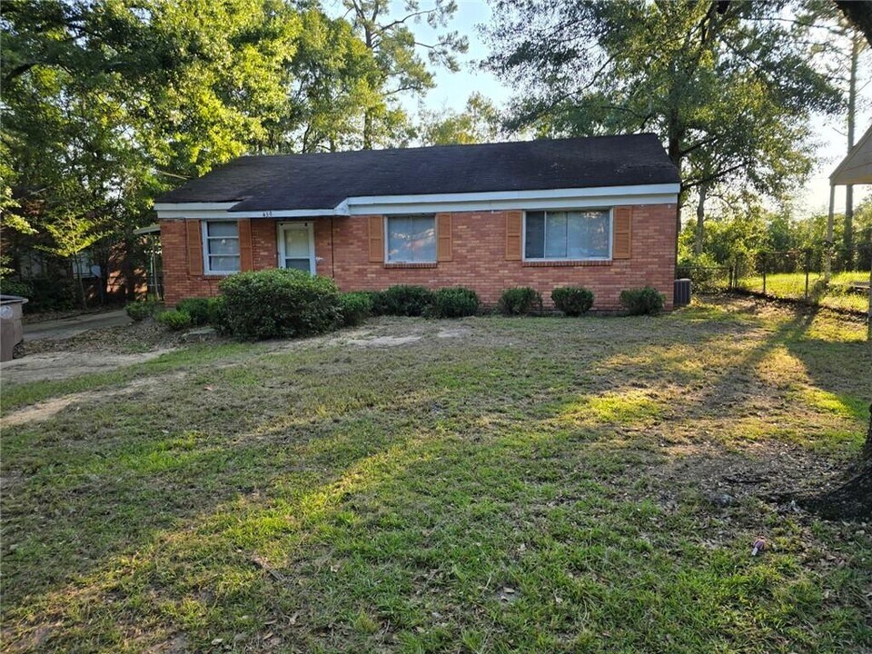 459 Seabreeze Rd E in Mobile, AL - Building Photo