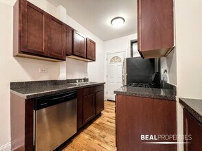 3827.5 N Fremont St in Chicago, IL - Building Photo - Building Photo