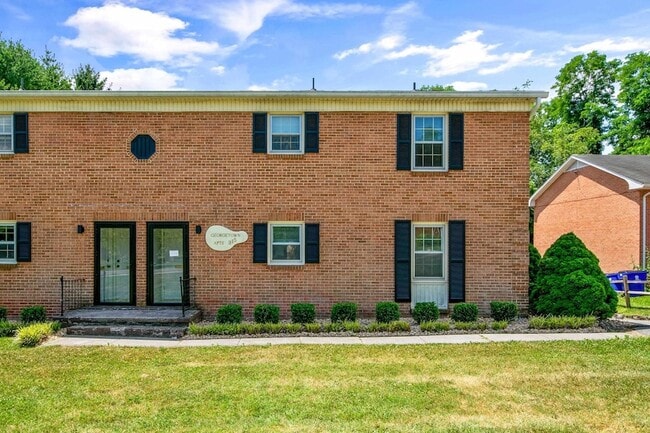 315 Owens St in Blacksburg, VA - Building Photo - Building Photo
