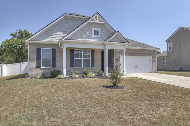 property at 407 Montgomery Pl