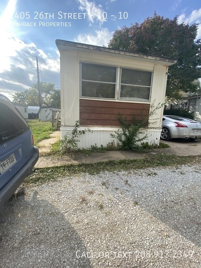 property at 1405 26th St