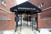 5739-5745 N Ridge Ave in Chicago, IL - Building Photo - Building Photo