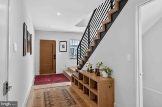 911 S Oak St in Arlington, VA - Building Photo - Building Photo