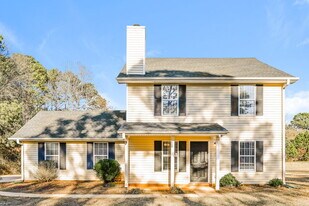 745 Keys Ferry Rd in Mcdonough, GA - Building Photo