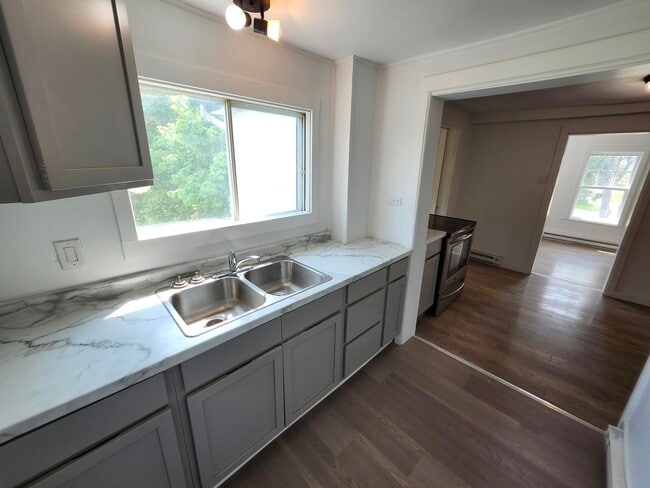 property at 40 Jack St