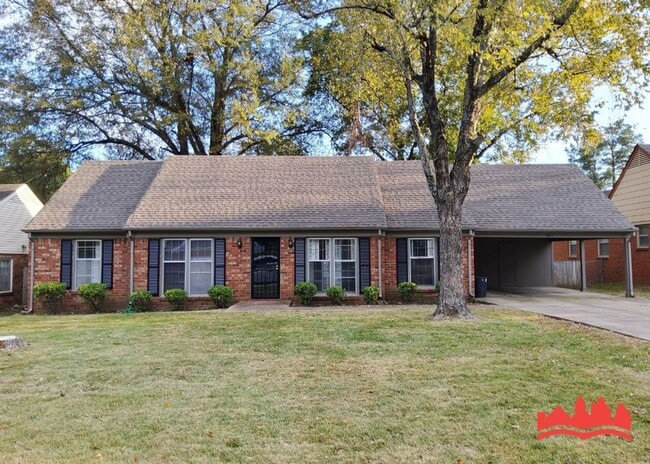 property at 5817 Lochmoor Ave