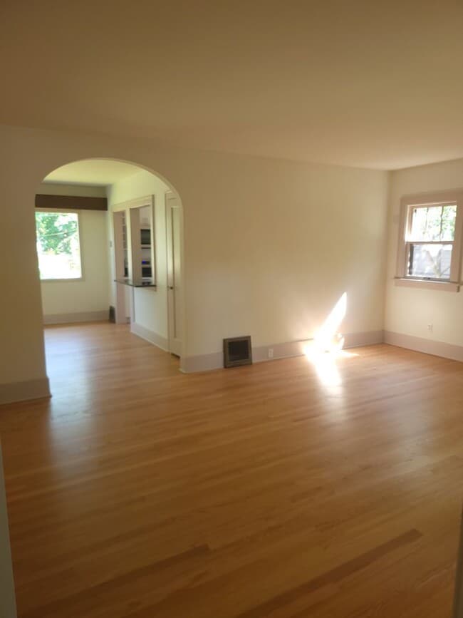 608 S 7th Ave in Bozeman, MT - Building Photo - Building Photo