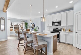 22420 Jayda Dr in Lewes, DE - Foto de edificio - Building Photo