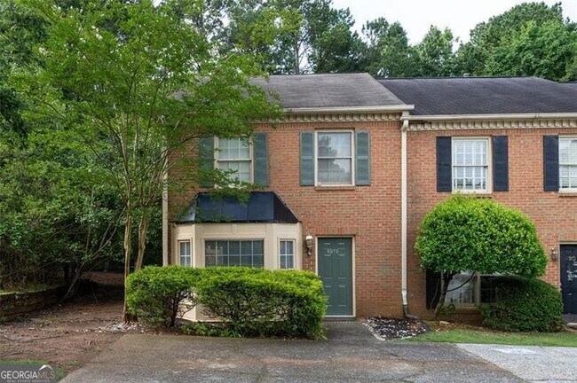 property at 9070 Cobbler Ct