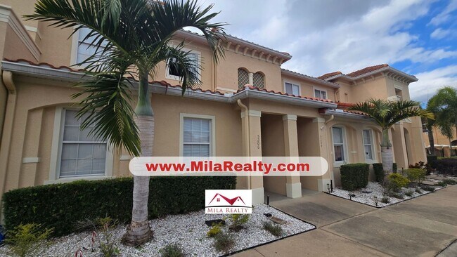 property at 5206 Paradise Cay Cir