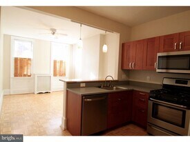 2011 Brandywine St in Philadelphia, PA - Building Photo