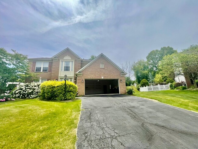 property at 7505 Pine Creek Dr