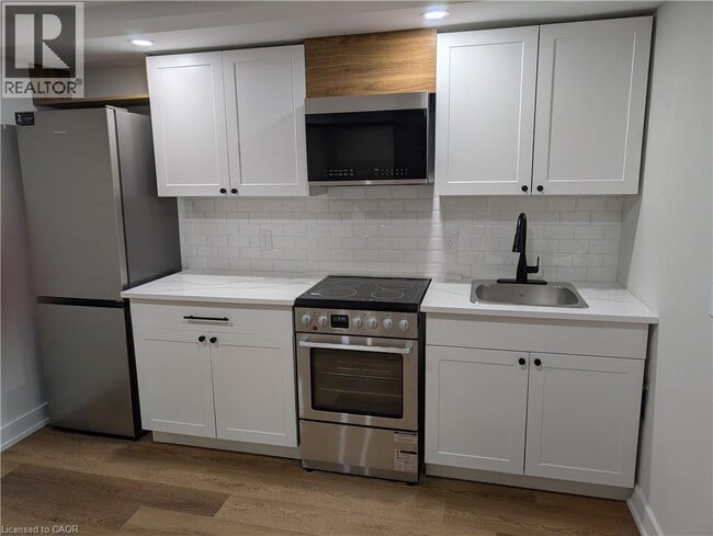 property at 10 Weaver St