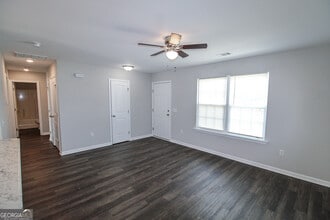 202 Evans Ter in Statesboro, GA - Building Photo - Building Photo