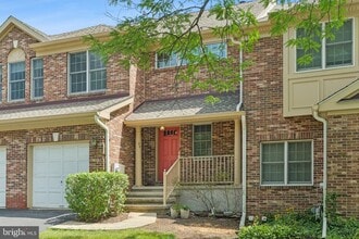 20 Wilkinson Way in Princeton, NJ - Building Photo - Building Photo