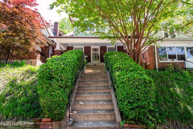 property at 1604 Edgeland Ave