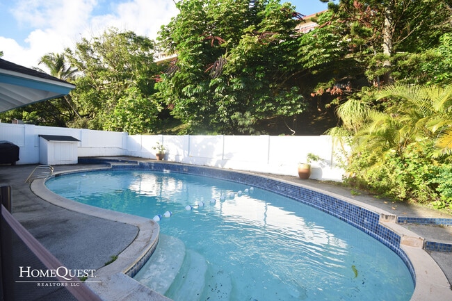 property at 1312 Kina St
