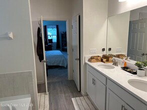 4456 Broomsedge Cir in West Melbourne, FL - Building Photo - Building Photo