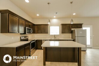 2000 N 36th St in Phoenix, AZ - Foto de edificio - Building Photo