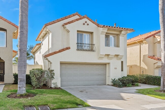 5743 Caminito Empresa in San Diego, CA - Building Photo - Building Photo