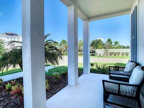 3706 Front Park Dr in Wesley Chapel, FL - Building Photo - Building Photo