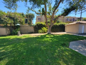 13634 Leadwell St in Los Angeles, CA - Building Photo - Building Photo