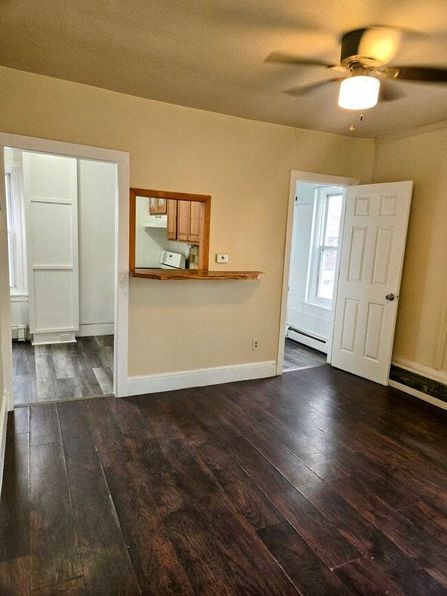 property at 512 W Chew St