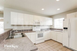 6480 Maytree Cir in Ft. Myers, FL - Building Photo - Building Photo
