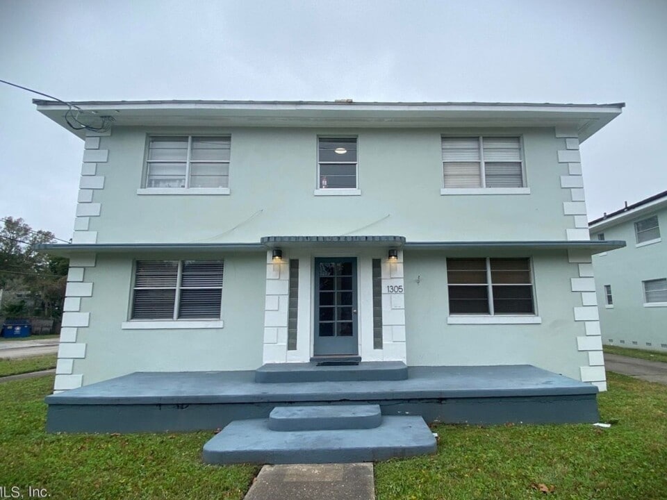 1305 Lasalle St in Jacksonville, FL - Building Photo