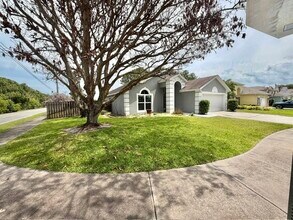 2599 Hudson Ave in Merritt Island, FL - Building Photo - Building Photo