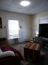 56 Park St in Orono, ME - Building Photo - Building Photo