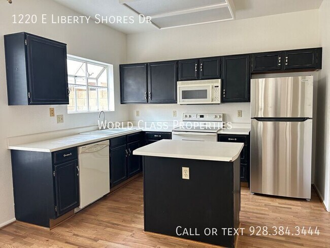 1220 E Liberty Shores Dr in Gilbert, AZ - Building Photo - Building Photo