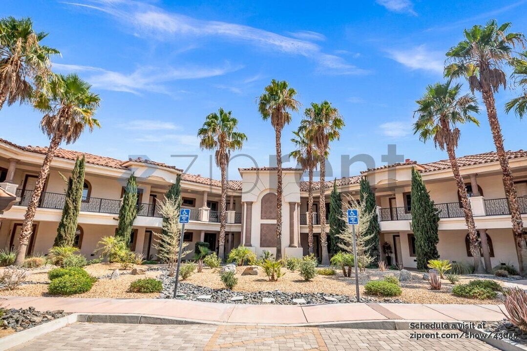 2011 Via San Martino in Palm Desert, CA - Building Photo