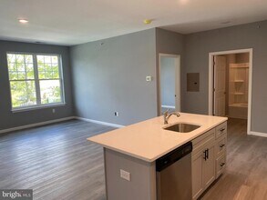 95 N White Horse Pike-Unit -B201 in Somerdale, NJ - Building Photo - Building Photo