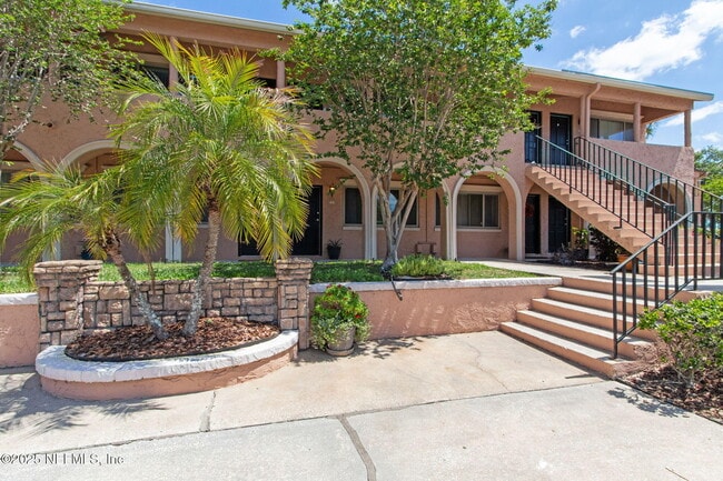 5375 Ortega Farms Blvd in Jacksonville, FL - Building Photo - Building Photo