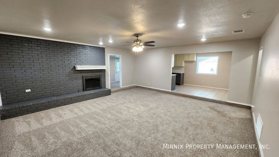 5738 3rd St in Lubbock, TX - Building Photo