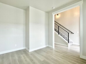 1572 N 3950 W in Lehi, UT - Building Photo - Building Photo
