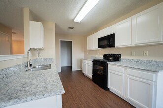 1556 Glenwick Dr in Rockwall, TX - Building Photo - Building Photo