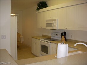 11021 Gulf Reflections Drive in Ft. Myers, FL - Building Photo - Building Photo