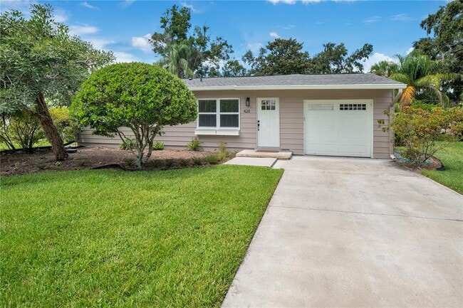property at 428 S Summerlin Ave