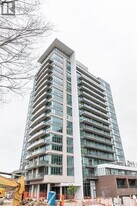 85 Duke St W in Kitchener, ON - Building Photo