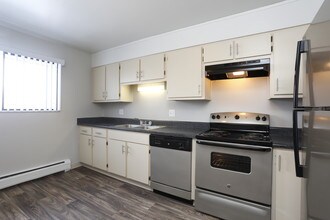 Franklin Flats in Greeley, CO - Building Photo - Interior Photo