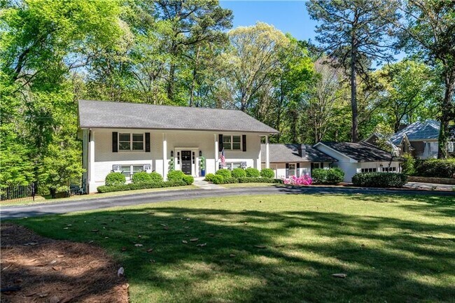 property at 4115 Glen Devon Dr NW