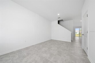 2587 Skyline Lp in Kissimmee, FL - Building Photo - Building Photo