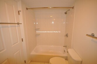 656 Massachusetts Ave in Boston, MA - Building Photo - Building Photo