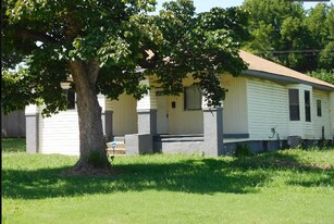 3115 W 40th St in Tulsa, OK - Building Photo